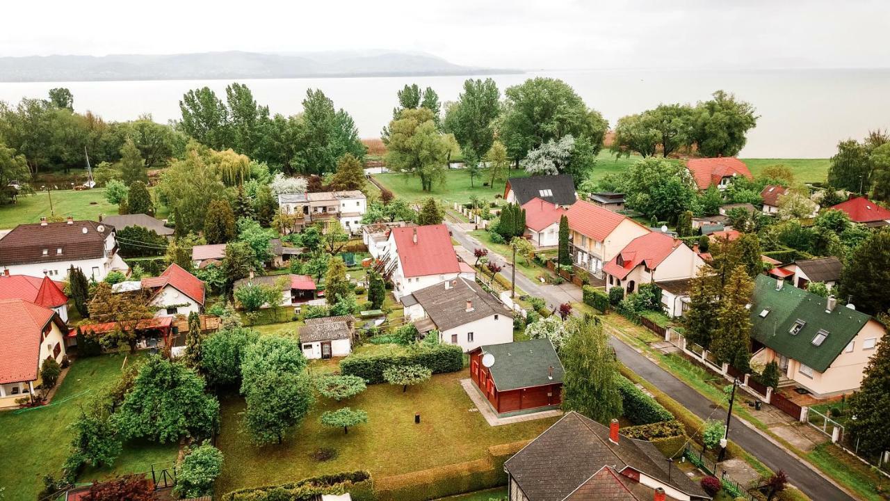 Lake House Farsang Balatonberény 외부 사진