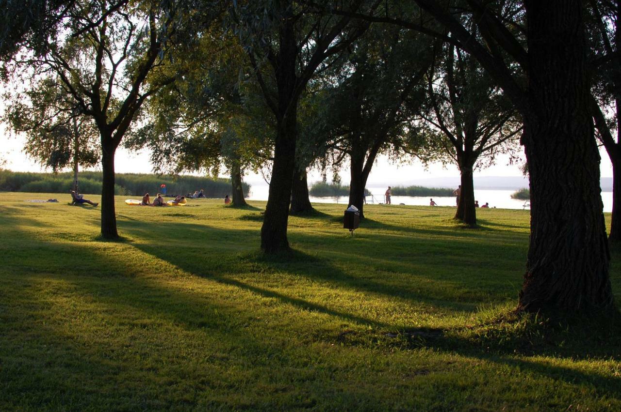 Lake House Farsang Balatonberény 외부 사진